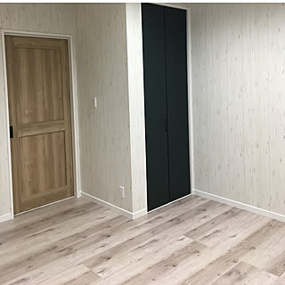 子供部屋 木目調壁紙のインテリア実例 Roomclip ルームクリップ 子供部屋 木目調壁紙のインテリア実例 Roomclip ルームクリップ