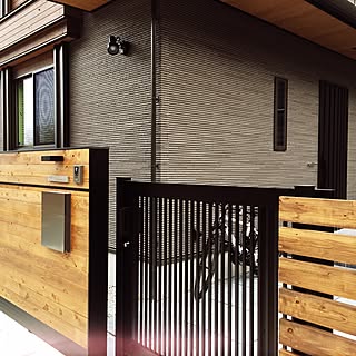 玄関/入り口/やわいし/COMBOモニター/天然木ウッドフェンス/国産檜...などのインテリア実例 - 2017-03-02 22:06:59
