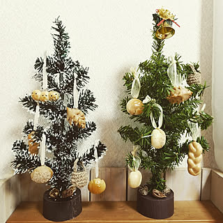 女性の、3LDK、家族住まいの「壁/天井」についてのインテリア実例