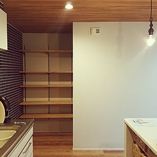 棚/リノベーション/タイル貼り/カフェ風/照明のインテリア実例 - 2019-12-18 10:40:48