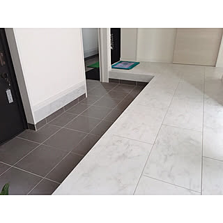 玄関 入り口 インナーガレージのインテリア実例 Roomclip ルームクリップ 玄関 入り口 インナーガレージのインテリア実例 Roomclip ルームクリップ