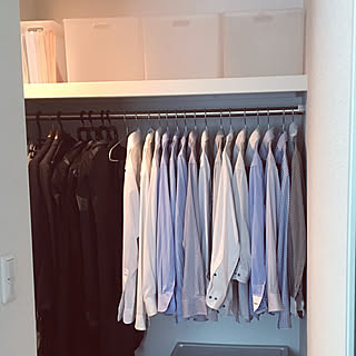 ウォークインクローゼット スーツ収納のアイデア おしゃれなインテリア実例 Roomclip ルームクリップ