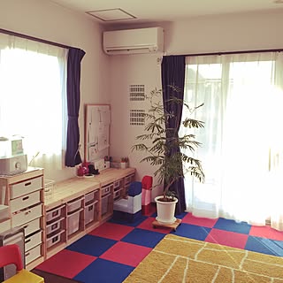 タイルカーペット カインズのおしゃれなアレンジ 飾り方のインテリア実例 Roomclip ルームクリップ