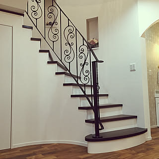 カーブ階段のインテリア実例 Roomclip ルームクリップ