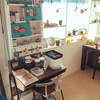 部屋全体/DIY/作業机/ターコイズブルー/山善新色バスケットトローリーモニター応募...などのインテリア実例 - 2017-08-15 08:39:25