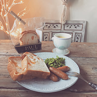 机/ポーセラーツ/PAUL/朝ごパン/一人暮らしインテリア...などのインテリア実例 - 2019-01-16 22:46:45