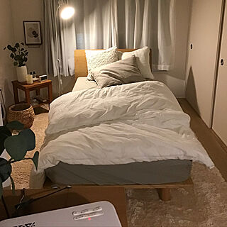 夜の寝室/寒い/無印良品のベッド/団地暮らし/IKEA...などのインテリア実例 - 2020-07-13 20:56:34