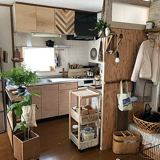 賃貸アパート ベニヤ板 Diyのインテリア 手作りの実例 Roomclip ルームクリップ