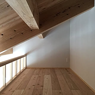 勾配天井 勾配天井 ロフトのインテリア実例 Roomclip ルームクリップ 勾配天井 勾配天井 ロフトのインテリア実例 Roomclip ルームクリップ