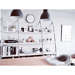 壁掛時計/WALPA壁紙/壁紙 グレー/イッタラ サービングプラター/グランビックウォールシェルフ...などのインテリア実例 - 2019-04-13 21:21:16