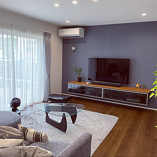 リビング ネイビーの壁紙のインテリア実例 Roomclip ルームクリップ