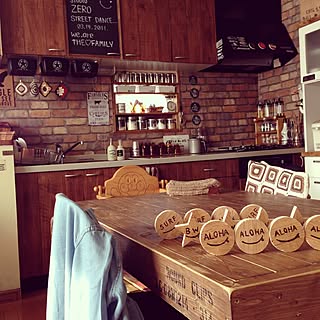 キッチン/ダイニングテーブル diy/キッチンリメイク/男前/壁紙屋本舗...などのインテリア実例 - 2015-02-28 09:33:11