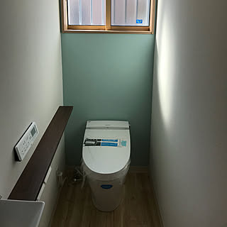 バス/トイレ/木目調/ティファニーブルーの壁紙/トイレ/北欧...などのインテリア実例 - 2018-06-30 22:21:42