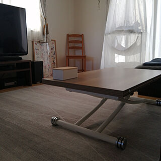リビング/RoomClipショッピング/昇降式テーブル/猫と暮らす/IKEA...などのインテリア実例 - 2022-09-16 14:54:06