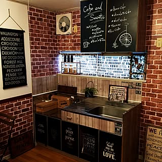 キッチン/リメイクシート レンガ/フェイクグリーン/雑貨/カフェ風...などのインテリア実例 - 2015-11-10 21:35:30