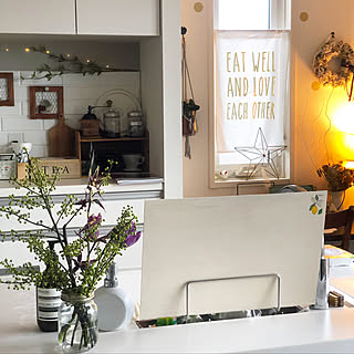 まな板スタンド/板リメイク/10分でできる/花のある暮らし/100均...などのインテリア実例 - 2020-01-23 13:35:15