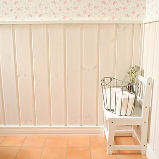 ドライフラワー 花柄壁紙のおしゃれなアレンジ 飾り方のインテリア実例 Roomclip ルームクリップ