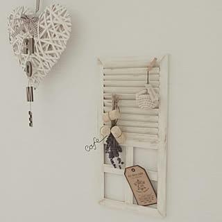 壁/天井/ナチュラルインテリア/インテリア雑貨/Lapinさんの作品/ルーバー/セリア...などのインテリア実例 - 2016-04-21 21:45:39