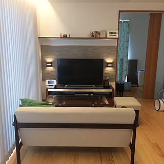 部屋全体/ソファ/シンプルインテリア/猫と暮らす/掃除しやすく...などのインテリア実例 - 2018-07-09 11:51:24