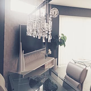 女性の、、の「壁/天井」についてのインテリア実例