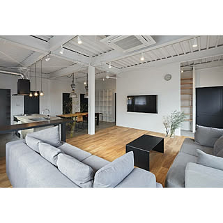 部屋全体/鉄骨な天井/リノベーション/海外インテリアに憧れる/コンクリート床...などのインテリア実例 - 2017-10-15 15:48:14
