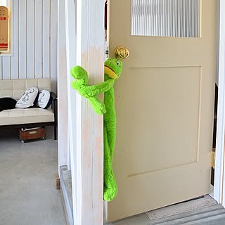 ぬいぐるみ ドアストッパーのおしゃれなアレンジ 飾り方のインテリア実例 Roomclip ルームクリップ