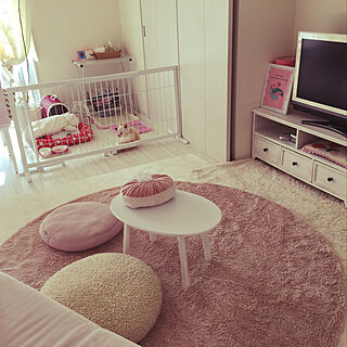 部屋全体 ピンクと白のインテリア実例 Roomclip ルームクリップ