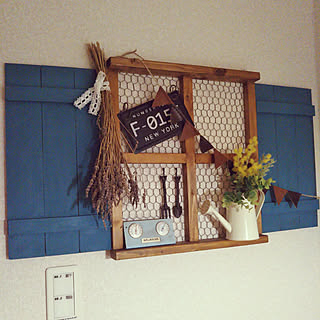 壁/天井/鎧戸 DIY/鎧戸風/鎧戸/セリア...などのインテリア実例 - 2019-01-28 23:11:43