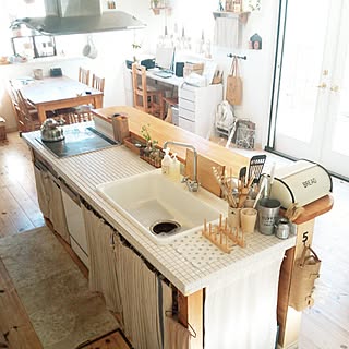 ホーローシンク 造作キッチンのインテリア実例 Roomclip ルームクリップ