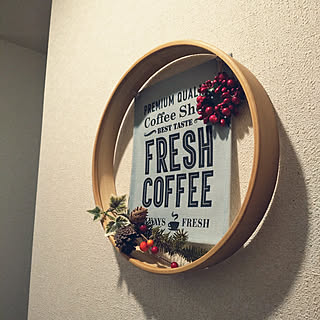 女性の、3LDK、家族住まいの「玄関/入り口」についてのインテリア実例