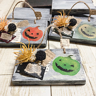 ミニ壁掛け/色違い/デコパージュ液/フェイクフラワー/ハロウィン飾り...などのインテリア実例 - 2019-09-11 22:39:20