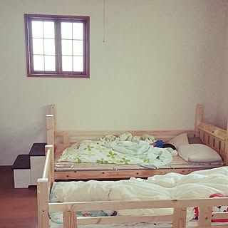 子供部屋 二段ベッドを一段ずつにのインテリア実例 Roomclip ルームクリップ