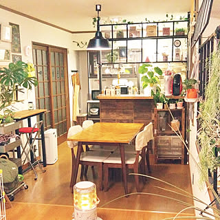 部屋全体/フォロワーさん500人感謝♡/海外インテリアに憧れる/Daiso/男前も可愛いも好き...などのインテリア実例 - 2017-12-16 21:27:48
