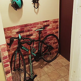 一人暮らし 自転車置き場のインテリア レイアウト実例 Roomclip ルームクリップ