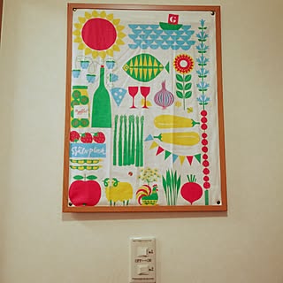 壁/天井/100均フォトフレームリメイク♪/3coins♡/セリア/無印良品...などのインテリア実例 - 2017-05-24 12:48:53