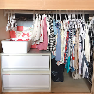 押入れ収納 子供服収納のアイデア おしゃれなインテリア実例 Roomclip ルームクリップ 押入れ収納 子供服収納のアイデア おしゃれなインテリア実例 Roomclip ルームクリップ