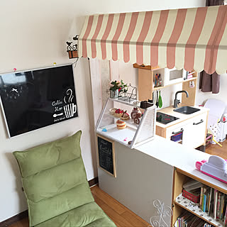 部屋全体/おままごとキッチンDIY /お店屋さん/ストライプ/赤ちゃんのいる暮らし...などのインテリア実例 - 2018-04-14 17:00:34