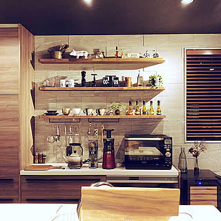 ブラウンインテリア/ブラック/エコカラットの壁/インテリア雑貨/陶器...などのインテリア実例 - 2019-07-22 00:45:25