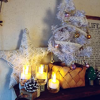 棚/ブログやってます!/ダイソー/LEDキャンドルライト+*。/DIY 棚...などのインテリア実例 - 2014-12-07 06:50:18