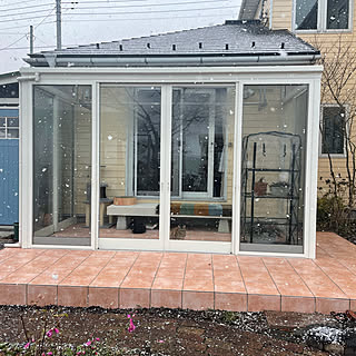 テラス 土間式テラス囲いのおしゃれなインテリアコーディネート レイアウトの実例 Roomclip ルームクリップ