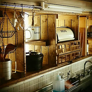 Diy 出窓収納のインテリア 手作りの実例 Roomclip ルームクリップ