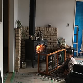 リビング/薪ストーブ+*。/薪ストーブ/薪ストーブのある部屋/薪ストーブのある暮らし...などのインテリア実例 - 2016-12-13 13:21:14