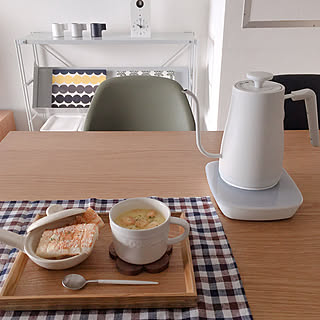 棚/ランチョンマット 100均/カフェトレー/クチポール/スープマグ/セリア...などのインテリア実例 - 2019-01-11 20:02:54
