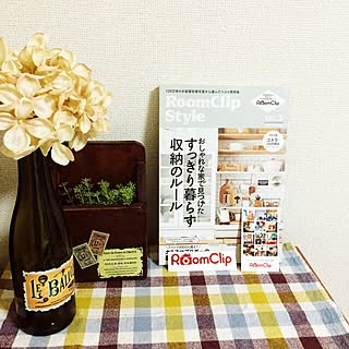 リビング/リメ瓶/roomclipステッカー/RoomClipStyle/一人暮らし...などのインテリア実例 - 2016-10-18 08:48:21