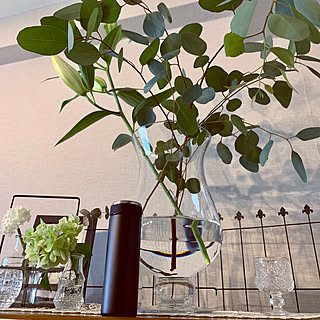 フラワーベース ユリのインテリア実例 Roomclip ルームクリップ