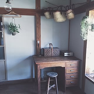 机/古道具/セルフリノベーション/グリーンのある暮らし/観葉植物...などのインテリア実例 - 2016-04-26 20:53:27