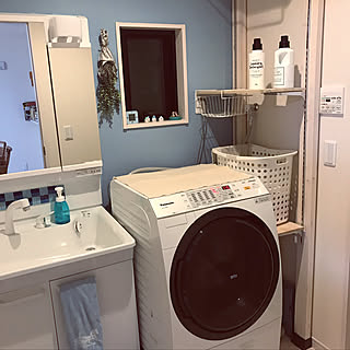 バス/トイレ/壁紙DIY/ブルーグレーの壁/まだまだ勉強中…/DIY...などのインテリア実例 - 2018-06-17 20:23:19