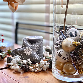 女性の、4LDK、家族住まいの「棚」についてのインテリア実例