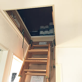 屋根裏収納/子ども4人/いいね!ありがとうございます◡̈♥︎/こどもと暮らす/白がすき...などのインテリア実例 - 2019-11-14 11:16:38