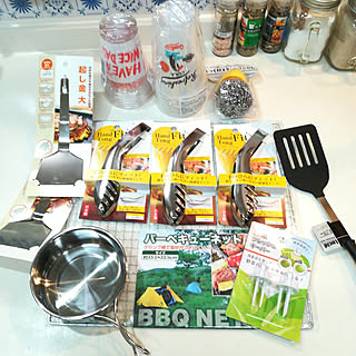 部屋全体/新商品買ったよ!/セリア/バーベキューグッズ/こどもと暮らす。...などのインテリア実例 - 2019-05-01 20:23:40